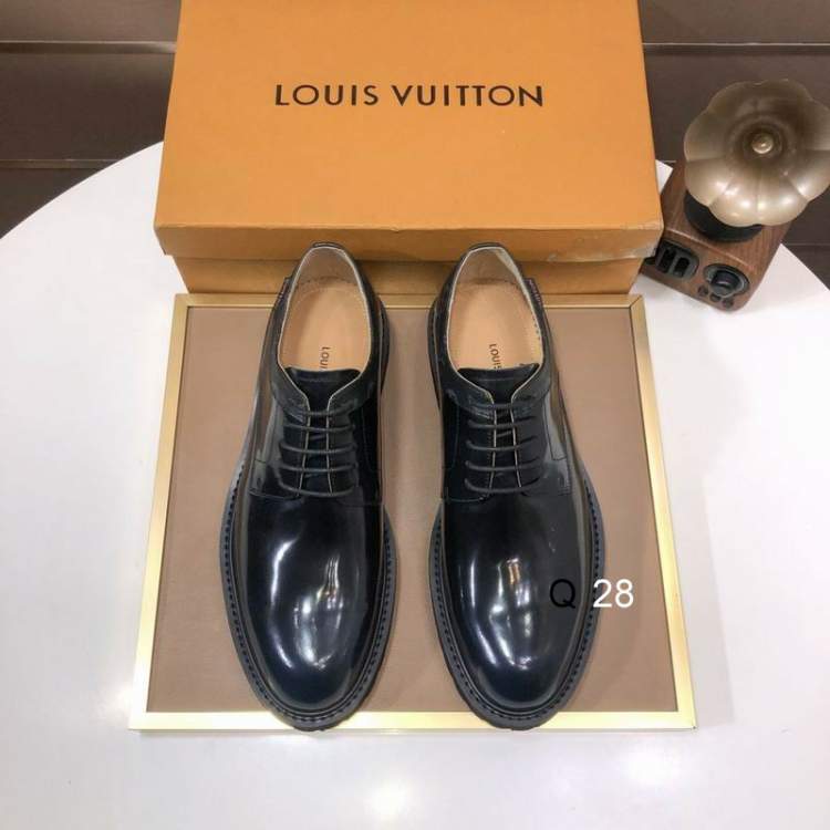 Picture of Louis Vuitton Shoes _SKULVsz38-45TF012913184